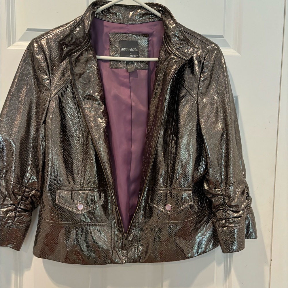 Vintage Metallic Bomber Jacket in excellent condition